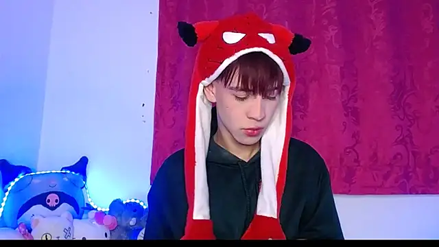 Snapshot of lucky_stricke chatting on November 2025 02:56:02 AM lucky stricke online show from November 2025 02:56:02 AM