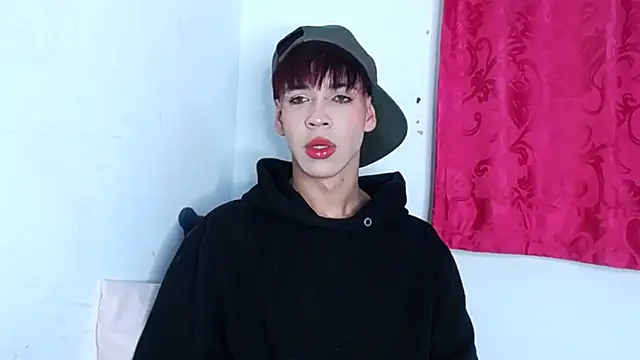 Snapshot of lucky_stricke chatting on November 2025 04:22:01 AM lucky stricke online show from November 2025 04:22:01 AM