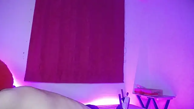 Snapshot of lucky_stricke chatting on November 2025 06:46:01 AM lucky stricke online show from November 2025 06:46:01 AM