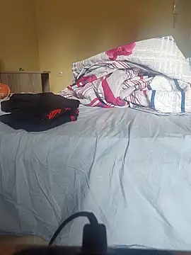 Nesch82 online show from February 2026 11:45:01 AM