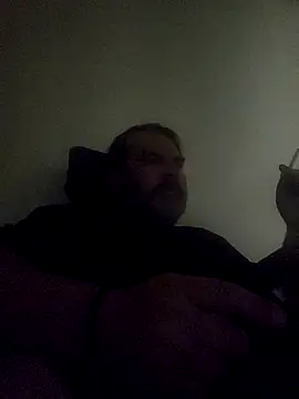 Snapshot of Nesch82 chatting on April 2026 06:27:02 PM Nesch82 online show from April 2026 06:27:02 PM