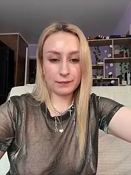 KassandraTress online show from March 2026 04:01:02 PM