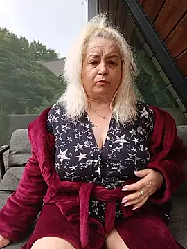 SquirtMilf00 online show from July 2026 10:15:02 AM