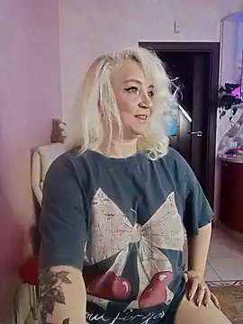 SquirtMilf00 online show from July 2026 05:03:02 AM