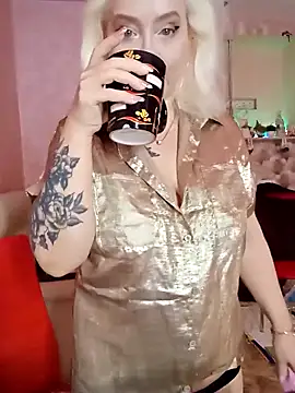 SquirtMilf00 online show from January 2026 03:00:02 AM