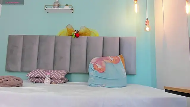 genesis4u online show from December 2025 12:11:01 PM