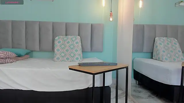 genesis4u online show from November 2025 12:31:01 PM