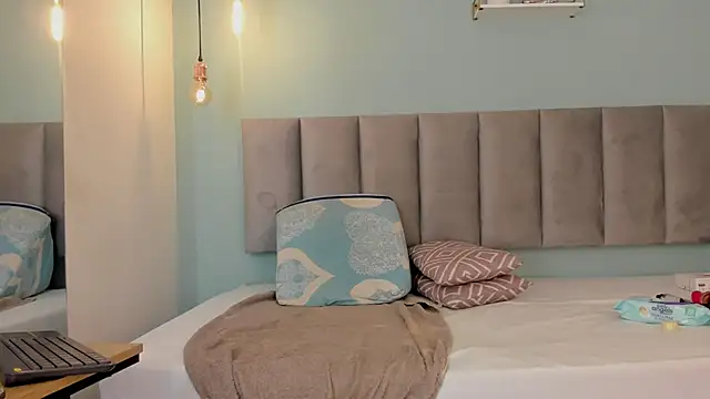 genesis4u online show from February 2026 12:07:01 PM