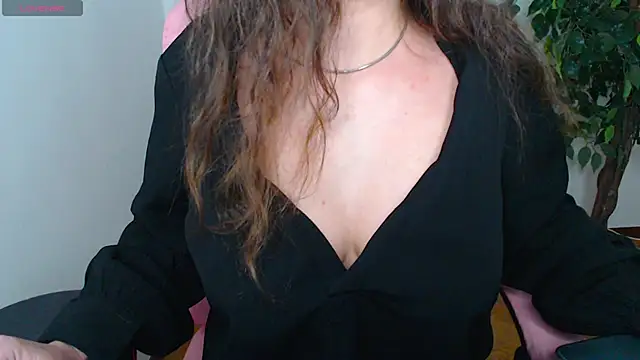 Erika bestboobs online show from September 2025 07:17:02 PM