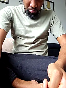 mojaymort online show from November 2025 10:08:01 AM