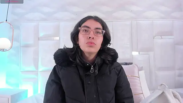 Snapshot of Im_Molly_Angel chatting on October 2025 03:01:02 PM Im Molly Angel online show from October 2025 03:01:02 PM