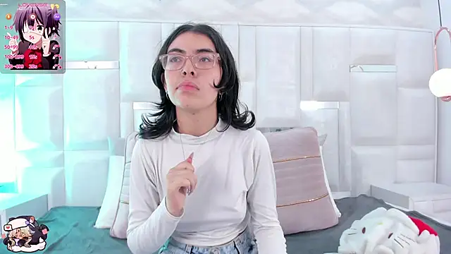 Snapshot of Im_Molly_Angel chatting on November 2025 01:32:02 PM Im Molly Angel online show from November 2025 01:32:02 PM