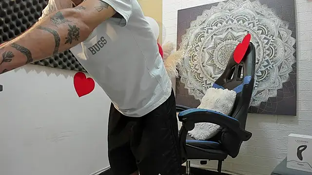 nextboywell1 online show from February 2026 08:19:02 PM