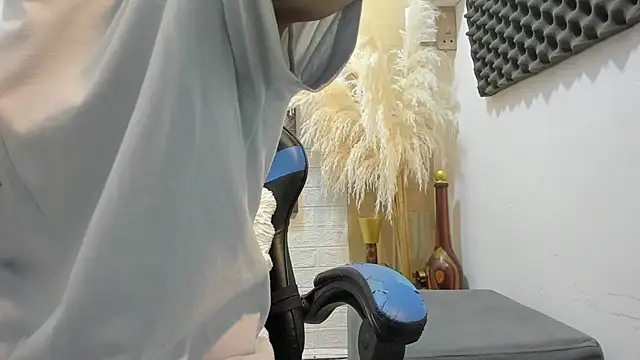 nextboywell1 online show from February 2026 07:25:01 PM