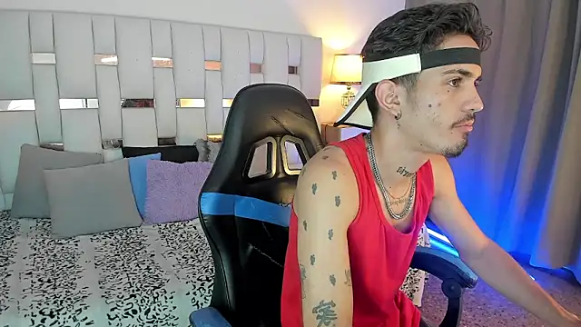 nextboywell1 online show from March 2026 03:13:02 AM