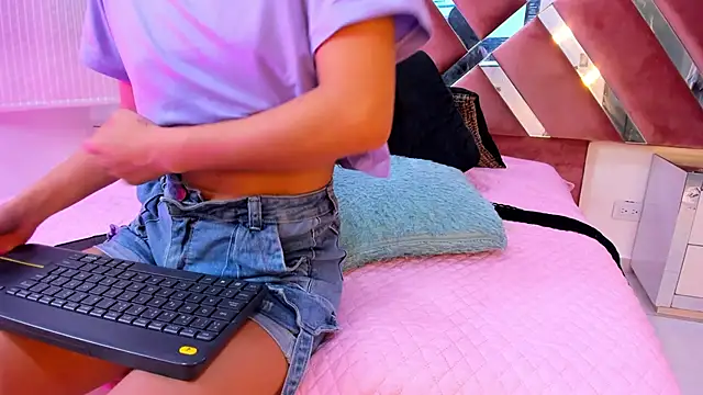  jasmine blush online show from March 2026 11:56:02 AM