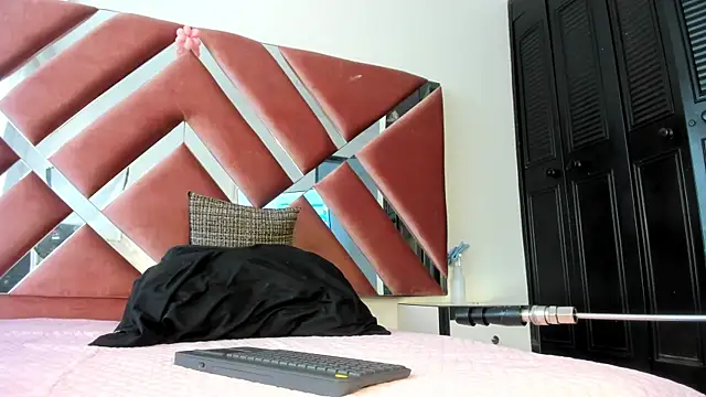  jasmine blush online show from April 2026 01:23:02 PM