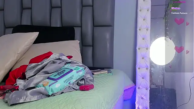 Snapshot of _jasmine_blush chatting on October 2025 01:54:01 PM jasmine blush online show from October 2025 01:54:01 PM