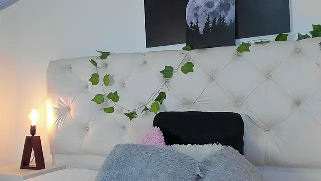 Snapshot of _jasmine_blush chatting on September 2025 02:34:01 PM jasmine blush online show from September 2025 02:34:01 PM