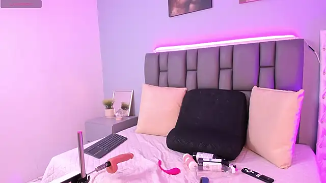 Snapshot of _jasmine_blush chatting on September 2025 01:50:01 PM jasmine blush online show from September 2025 01:50:01 PM