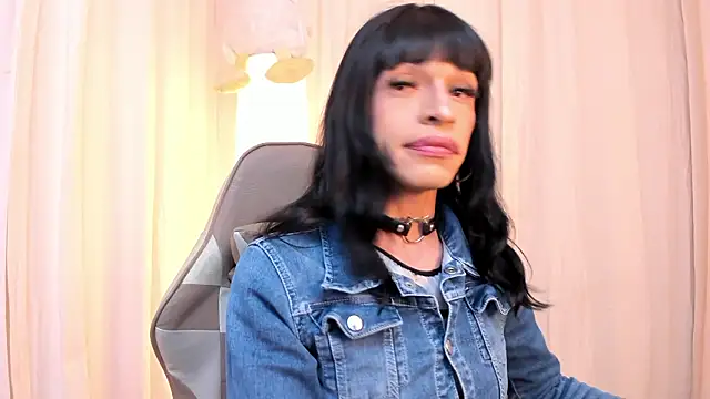 Alanakimura  online show from February 2026 08:08:02 PM