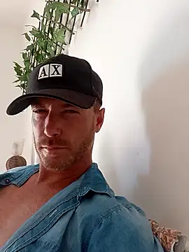 Loiroatv36 online show from February 2026 06:40:02 PM