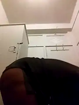 AcetousAbb online show from December 2025 01:27:01 AM