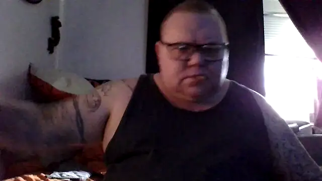 GingerSnap4444 online show from March 2026 11:32:02 PM