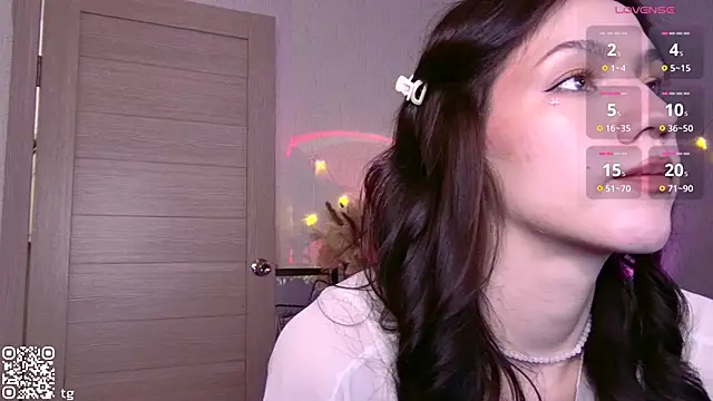 Snapshot of KendalHottt chatting on December 2025 03:27:01 AM KendalHottt online show from December 2025 03:27:01 AM