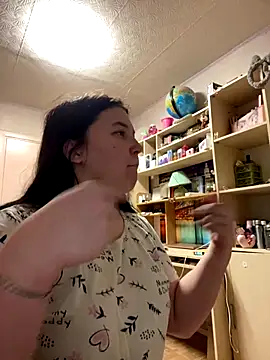 Kemeli008 online show from November 2025 02:44:01 PM