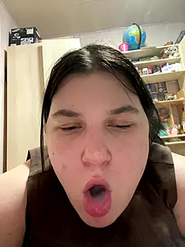 Kemeli008 online show from November 2025 11:38:01 PM