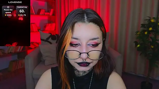 Mistress  Marcelline online show from April 2026 01:32:01 AM