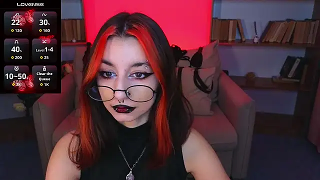 Snapshot of Mistress__Marcelline chatting on December 2025 09:52:01 AM Mistress Marcelline online show from December 2025 09:52:01 AM