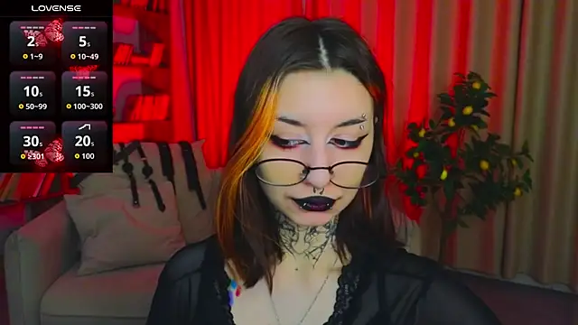 Mistress  Marcelline online show from April 2026 01:23:02 AM