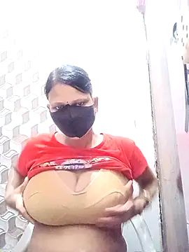 Snapshot of varnika chatting on October 2025 08:47:02 AM varnika online show from October 2025 08:47:02 AM