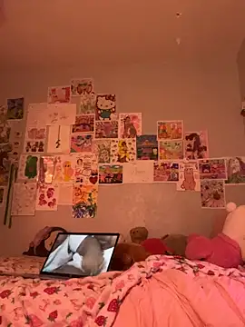 XKimmyGreen online show from April 2026 05:25:02 AM