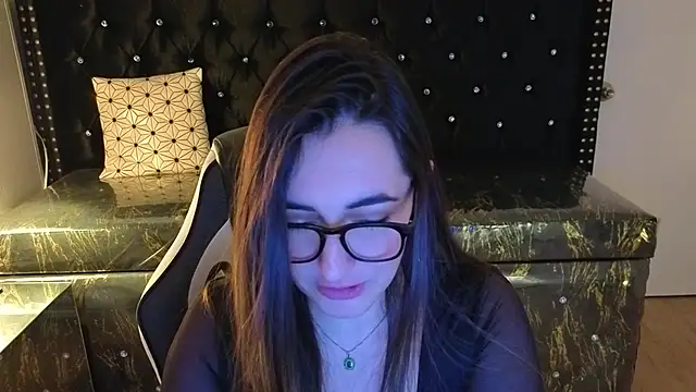 Soffi betacur b online show from September 2025 03:05:01 AM