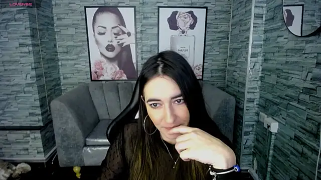 Soffi betacur b online show from October 2025 03:11:02 AM