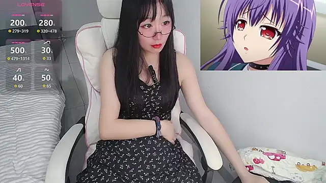 Angela-AMY online show from November 2025 09:35:02 AM