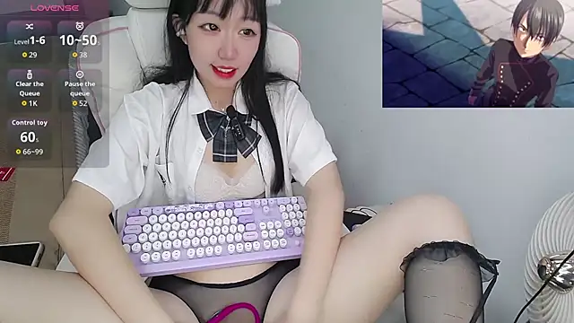 Angela-AMY online show from October 2025 03:32:01 AM