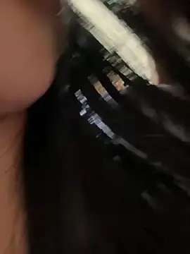 Luna-Smitt online show from October 2025 11:44:02 AM
