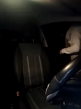 DeeA Blondy online show from November 2025 04:10:01 PM