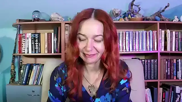 Foxilady357 online show from April 2026 01:39:02 PM