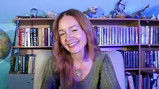 Foxilady357 online show from October 2025 02:07:01 PM