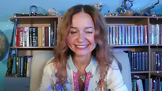 Foxilady357 online show from September 2025 01:50:02 PM