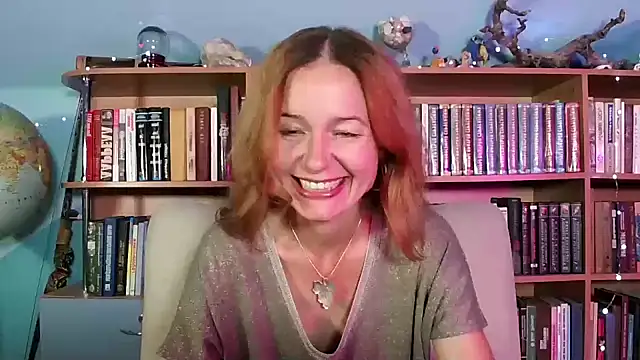 Foxilady357 online show from September 2025 02:10:01 PM