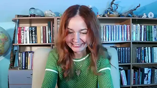 Snapshot of Foxilady357 chatting on November 2025 04:40:01 PM Foxilady357 online show from November 2025 04:40:01 PM