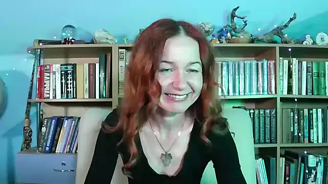 Foxilady357 online show from March 2026 02:29:01 PM