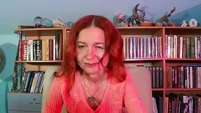 Foxilady357 online show from April 2026 01:40:01 PM
