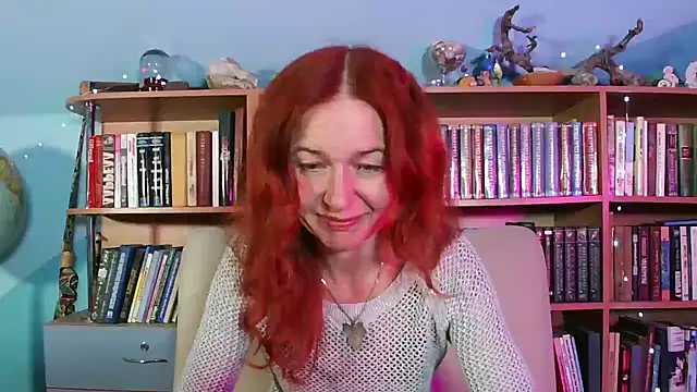 Foxilady357 online show from April 2026 01:57:02 PM